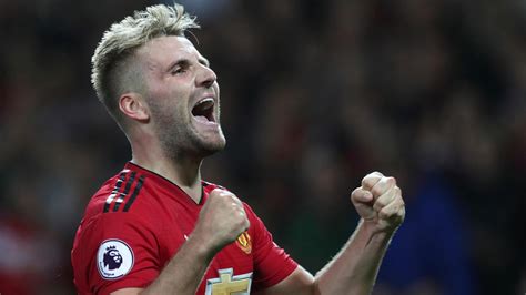 Luke Shaw set to sign five-year Manchester United deal at £160k per week | Sport | The Times