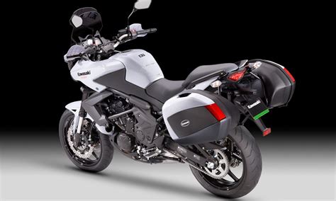 KAWASAKI Versys Tourer (2012-2013) Specs, Performance & Photos ...