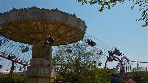 Yomiuri Land’s Wave Swinger « TravelJapanBlog.com