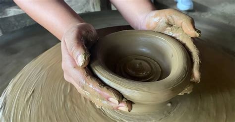 Burnay Pottery in Ilocos – Burnay Jars – Burnay Making in Vigan