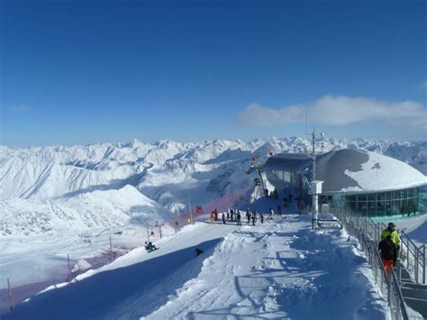 Ski resort Pitztal Glacier (Pitztaler Gletscher) - Skiing Pitztal ...