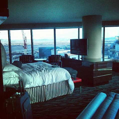 Review: Hilton Elara Las Vegas Suites - The Best Kept Secret on the Strip! - FlyMiler