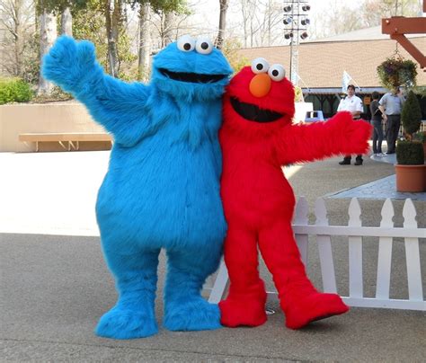 Cookie Monster & Elmo at Busch Gardens | Sesame street, Busch gardens, Monster cookies