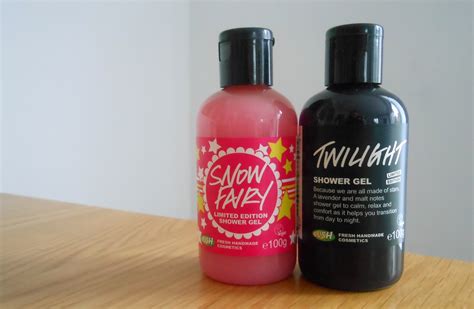 Emily Has Dimples: Midweek Post: Limited Edition LUSH Shower Gel.