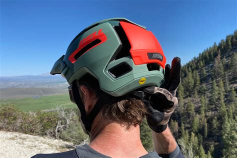 The Best Mountain Bike Helmets of 2024 - Bikerumor