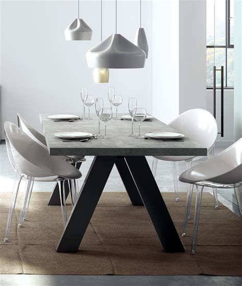 Contemporary modern table in Concrete or wood oak. Concrete looks ...