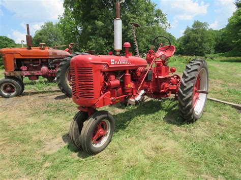 Lot 43C – 1948 Farmall C Tractor | VanderBrink Auctions