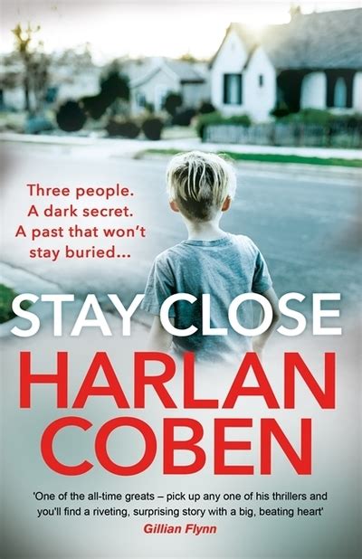 Harlan Coben · Stay Close (Paperback Book) (2019)