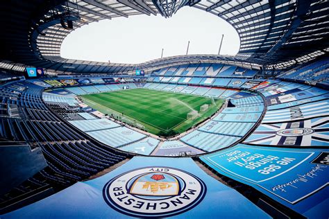 Manchester City recrea el Etihad Stadium en el planeta del metaverso ...