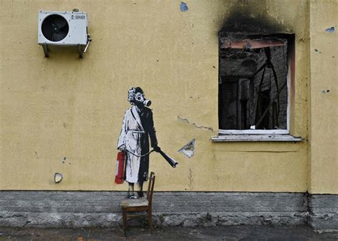 Ukraine: Banksy-Bild aus Hauswand geschnitten | PULS 24