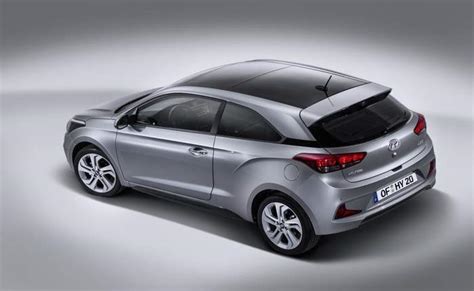 hyundai i20 sportz Car Photos Wallpapers Free Download