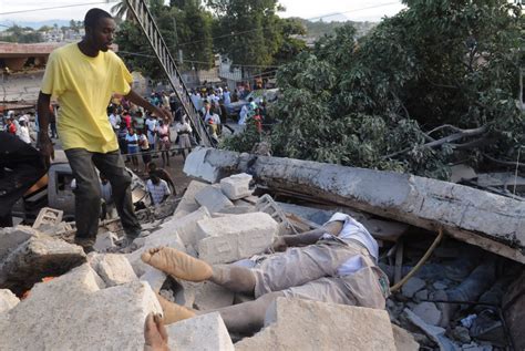 Earthquake strikes Haiti | Lawrence.com