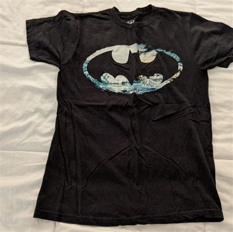 Batman | Shirts | Batman Graphic Tee | Poshmark