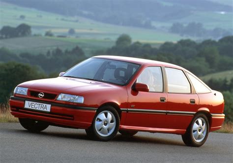 OPEL Vectra Hatchback Specs & Photos - 1992, 1993, 1994, 1995 - autoevolution