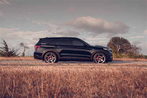 Ford Explorer ST :: Behance