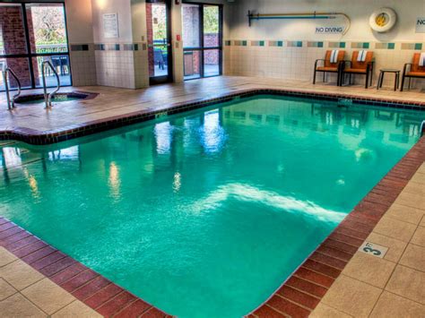 8 Best Memphis Hotels with Indoor Pools (with Prices & Photos) – Trips To Discover