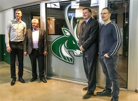 Cranbrook scores a new hockey team | Kootenay Business