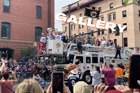 25 Awesome Colorado Avalanche Stanley Cup Parade Pictures