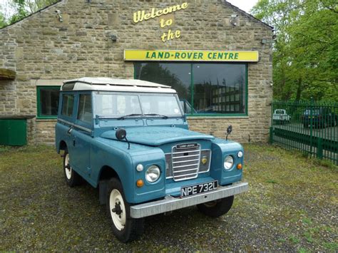 1972 Land Rover Series III Restoration - Collected by Tony from North ...