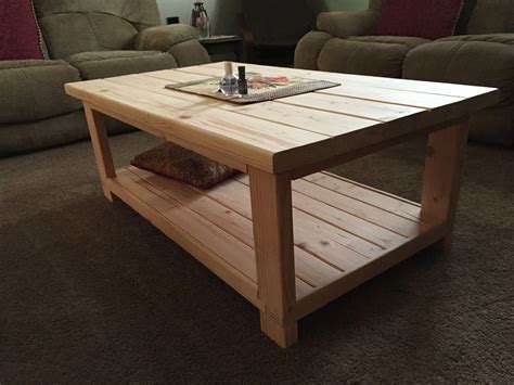 2x4 base with 2x6 top rustic coffee table. #ReclaimedWoodCoffeeTable | Coffee table farmhouse ...