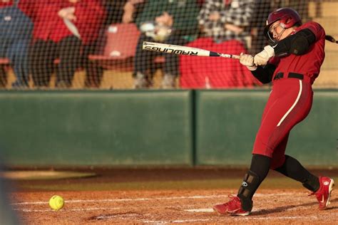 OU softball: For Sooners' Grace Lyons, freer approach translating to hitting success in career ...