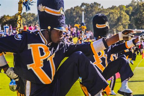 HBCU marching band participating in 91st Annual Macy's Thanksgiving Day ...