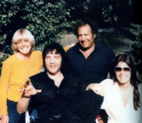 Rare Photos of Elvis Presley and Ginger Alden During His Last Vacation in Hawaii, 1977 ~ Vintage ...