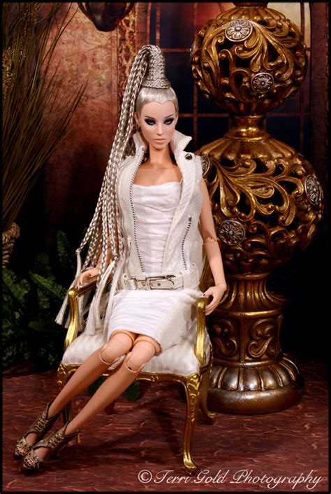 Collecting Fashion Dolls by Terri Gold: Ficon Leonie