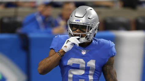 LOOK: Detroit Lions wearing classic throwback uniforms on Thanksgiving