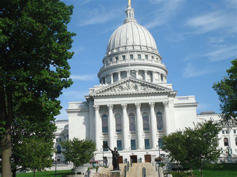 Capital in Madison, Wisconsin image - Free stock photo - Public Domain photo - CC0 Images