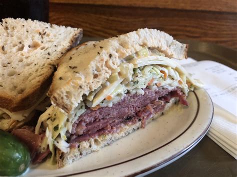 A warm pastrami and corned beef sandwich in Boston : r/HottestClubs