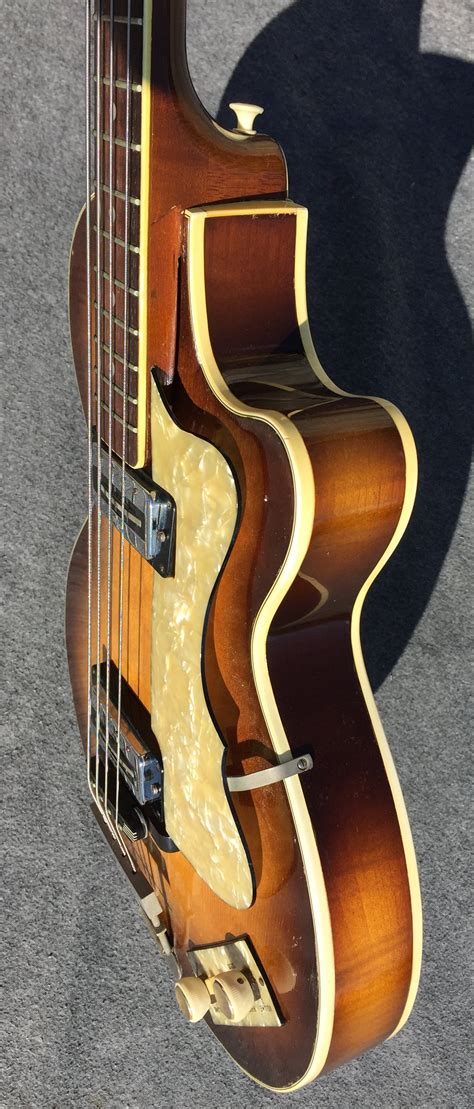 Hofner Club Bass 1966 Violin Sunburst Bass For Sale Hendrix Guitars