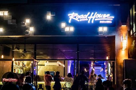 ROAD HOUSE BAR & GRILL, Siem Reap - Restaurant Reviews, Photos & Phone ...