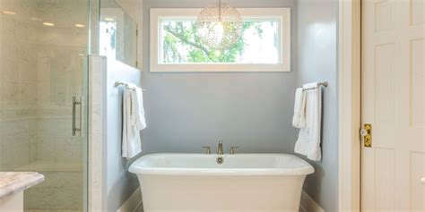 6 types of bathroom windows (to choose from) - Antique Glass Ltd