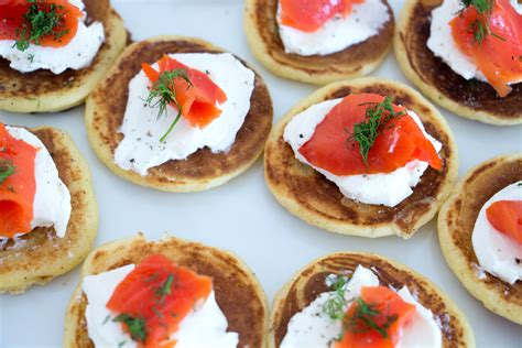 smoked salmon blinis nigella