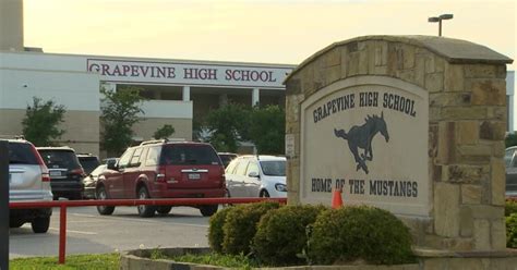 Grapevine High Students Apologize For Racist Rap - CBS Texas