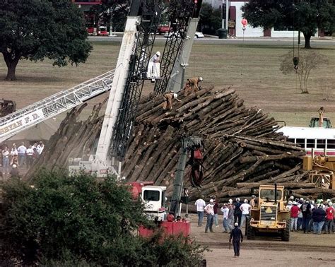 Remembering the tragedy at Texas A&M: 20th anniversary of the bonfire ...