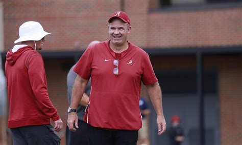 Alabama fans sound off on Bill O'Brien after close first half versus TAMU