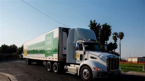 Foster Farms company in Merced County CA considering a sale | Fresno Bee