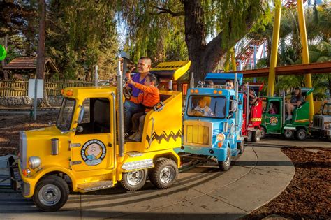 Knott's Berry Farm | Visit Buena Park, CA