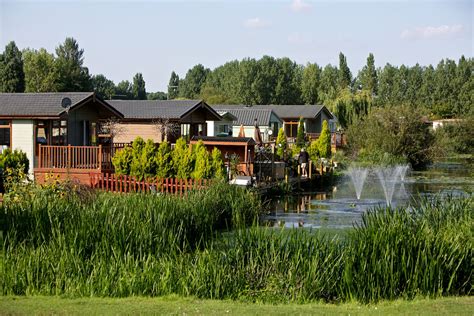 Holiday Lodge ownership in Northampton http://www.billingaquadrome.com ...