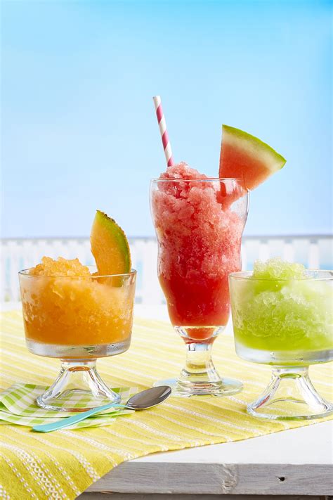 33 Best Summer Drink Recipes - Easy Non Alcoholic Summer Drinks