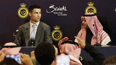 Ronaldo in Saudi Arabia: bigger off the pitch than on – DW – 01/11/2023