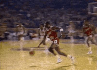 Michael Jordan Dunk GIF - Find & Share on GIPHY