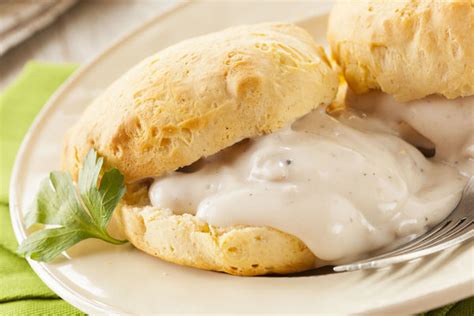 If You’re From The South, You Know Just How Great Classic Buttermilk Biscuits Are! | 12 Tomatoes