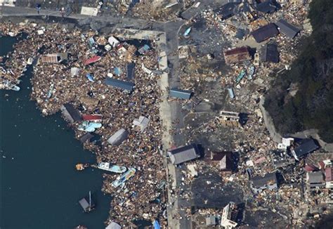 Japan Earthquake and Tsunami Aftermath — Slideshow | PropertyCasualty360