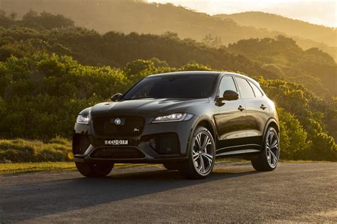 REVIEW: 2020 Jaguar F-Pace SVR - the SUV with the heart of a sports car ...