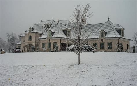 A Look At Some Mansions In The Snow | Homes of the Rich