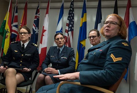 SEX, GENDER, & THE TRANSFORMATION OF THE MILITARY'S CULTURAL CONVERSATION - War Room - U.S. Army ...