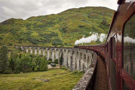 Harry Potter Hogwarts Express (Jacobite Steam Train - Glenfinnan Viaduct) by Felipe Pitta on ...